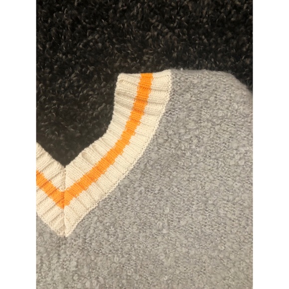 UO Alex cozy dolman sweater - Picture 2 of 4